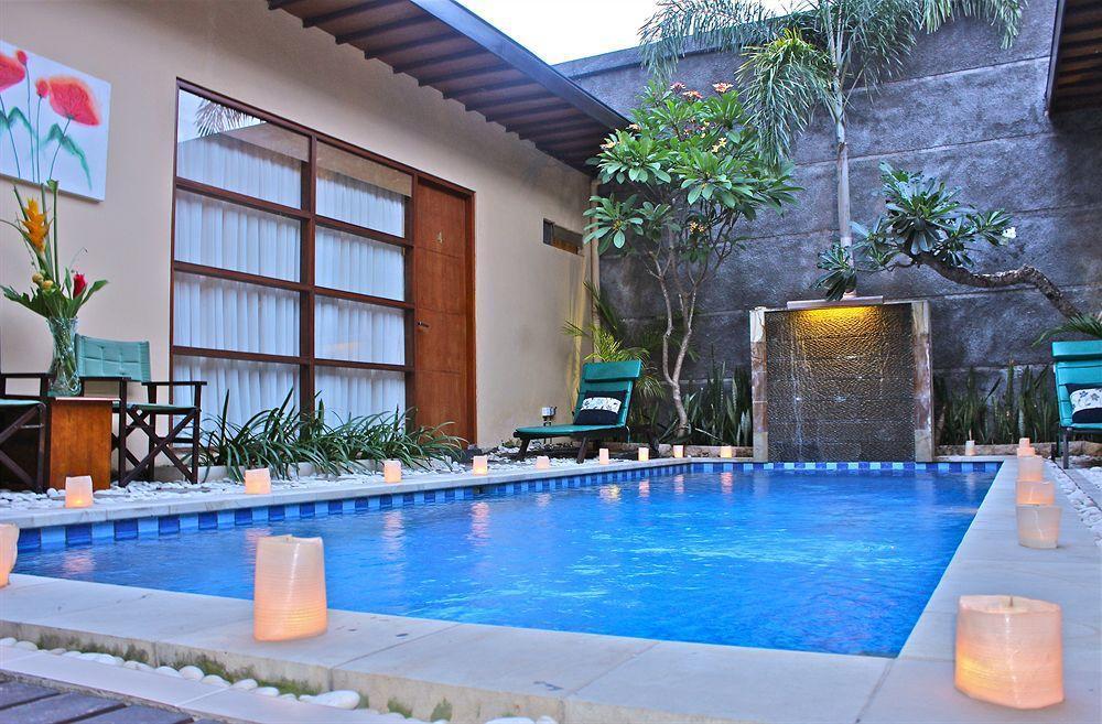 The Vie Villa Legian Exterior foto