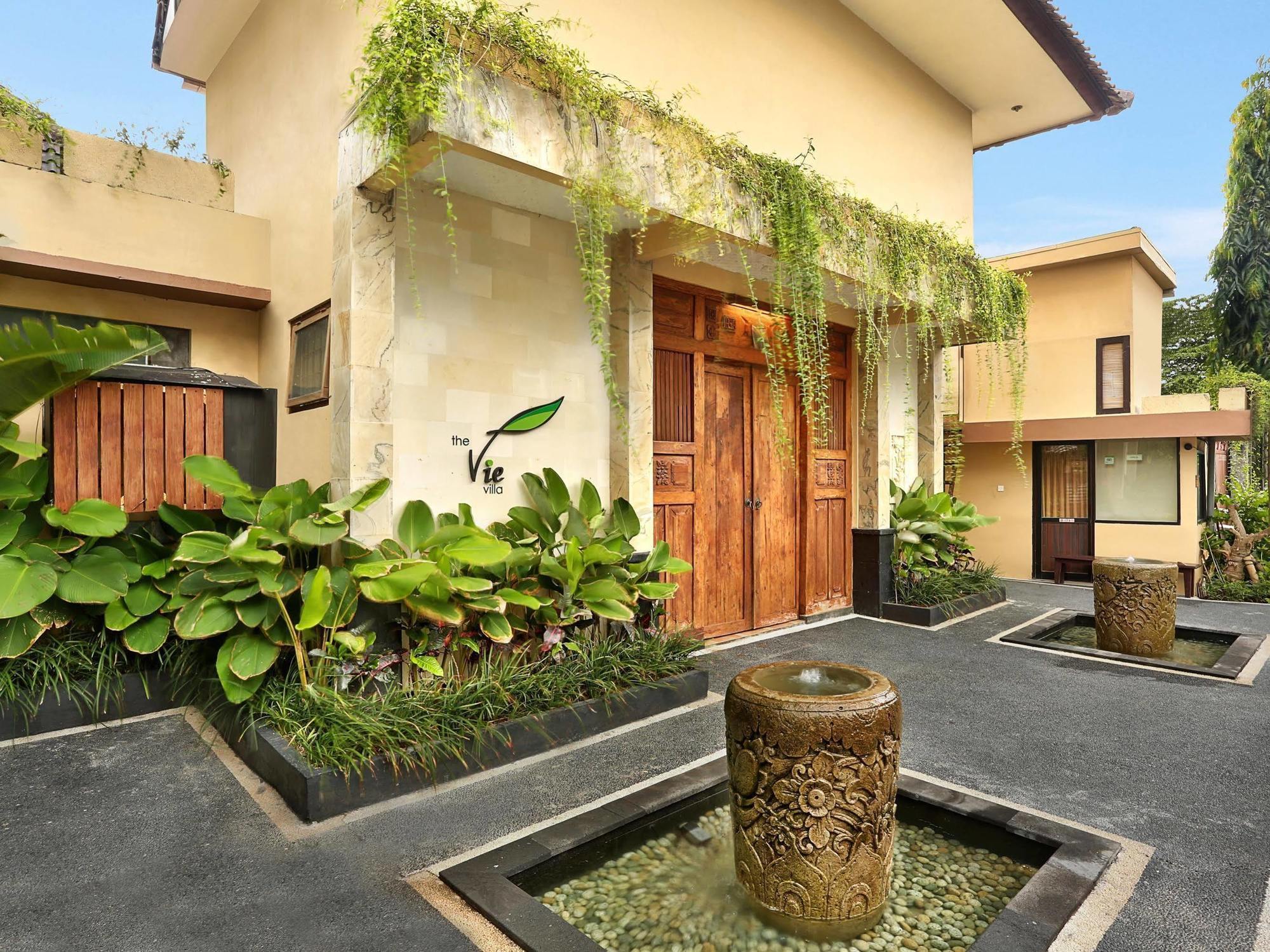 The Vie Villa Legian Exterior foto